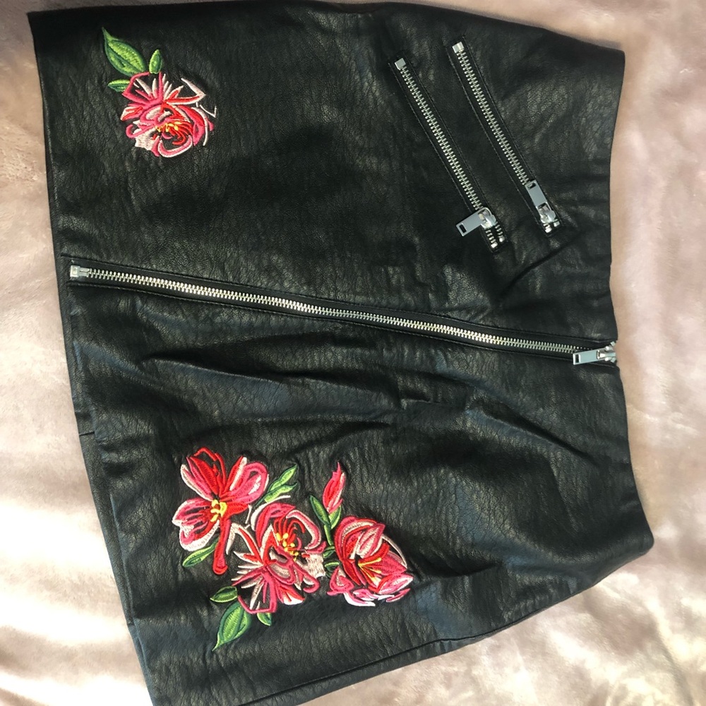 H&M Faux Leather Skirt Size 8